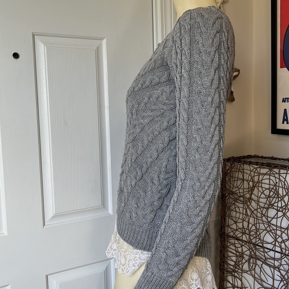 MONTEAU Los Angeles Grey Cable Knit Sweater with Lace Hem Small - Picture 3 of 8